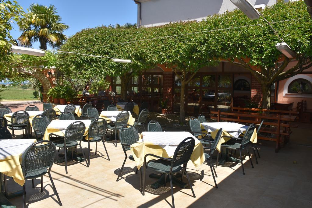 Guest House Fortuna Novigrad Istria Dış mekan fotoğraf