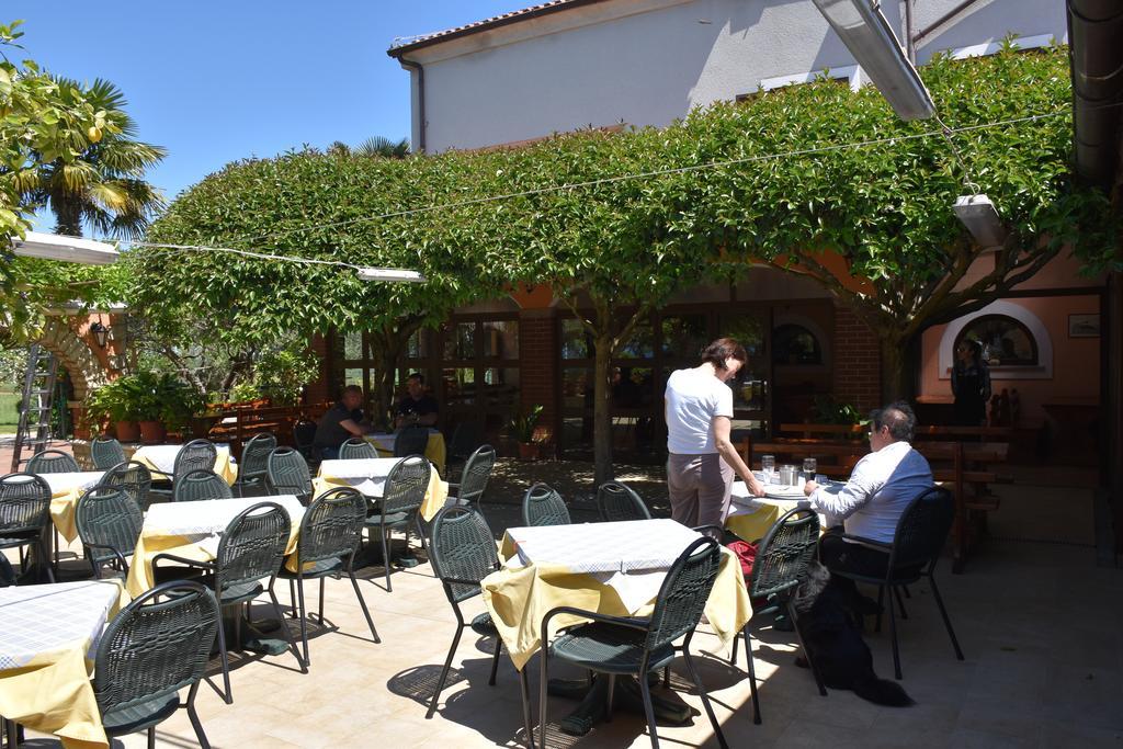 Guest House Fortuna Novigrad Istria Dış mekan fotoğraf