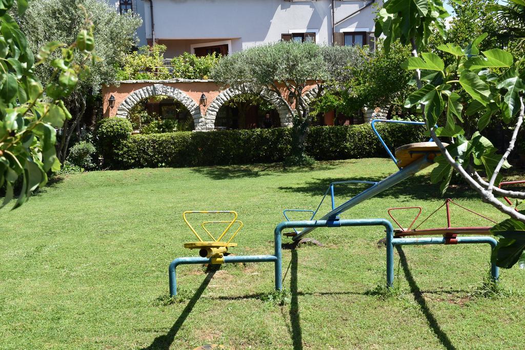 Guest House Fortuna Novigrad Istria Dış mekan fotoğraf